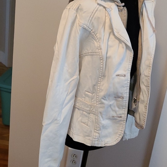 Hooded Blazer - Picture 3 of 7